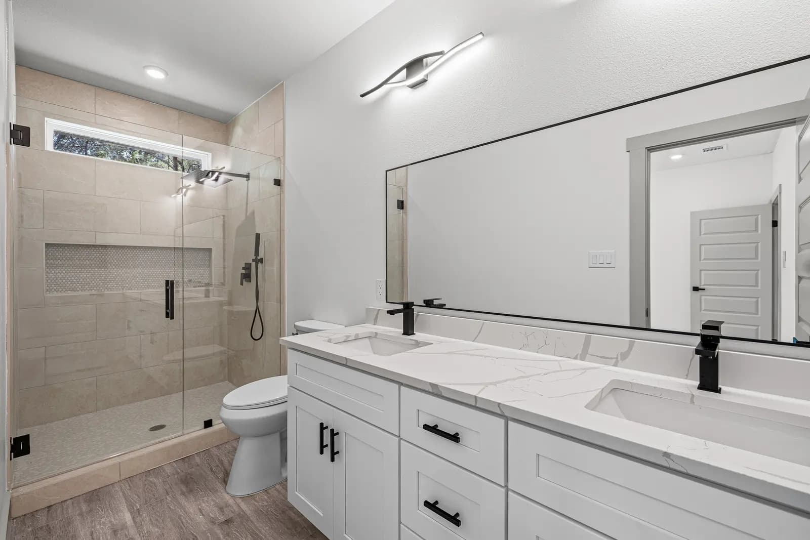 21-2201 Chrstine Dr Granbury-2014.jpg
